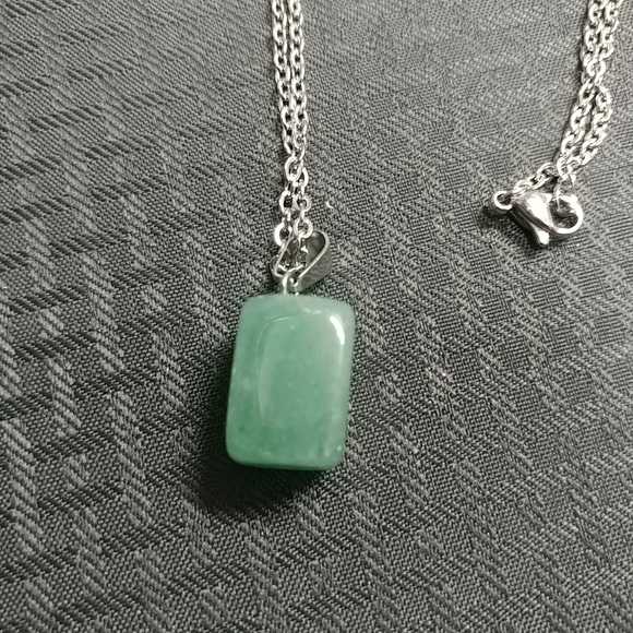 Green Aventurine Necklace Natural Gemstone Pendant Stainless-Steel Necklace NEW - Picture 13 of 17